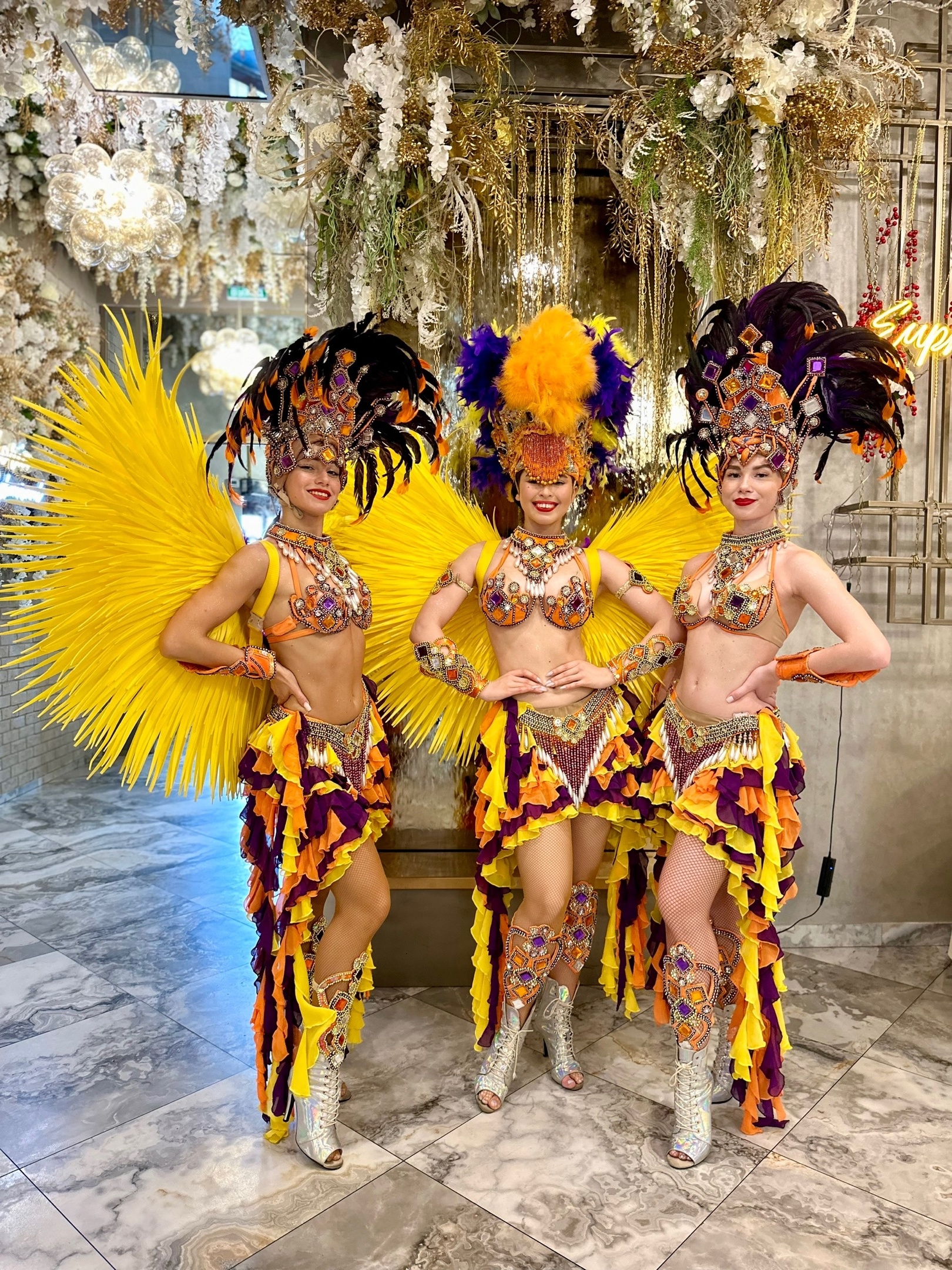 Танцоры OASIS DANCE SHOW