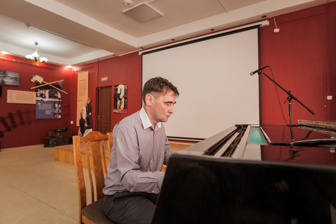 Музыканты Паша Канторов