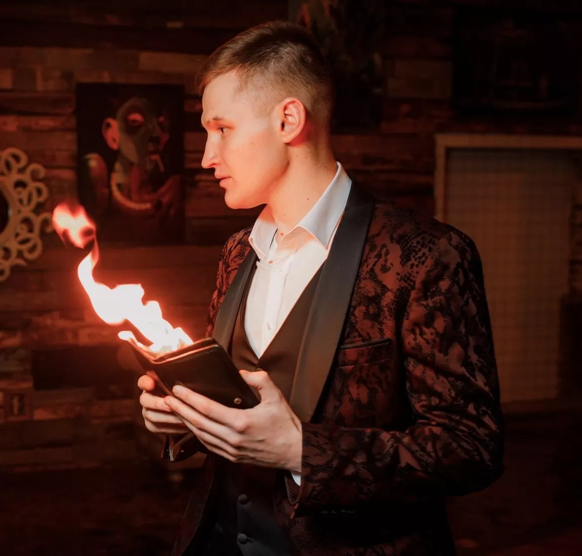 Фокусник Владимир Золотарёв