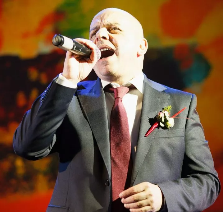 Певец Antonello Ferri