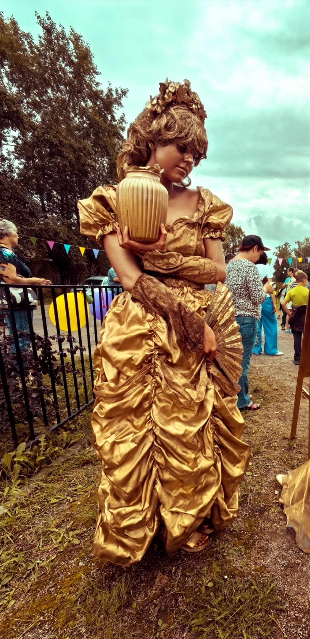 Оригинальный жанр Другой мир