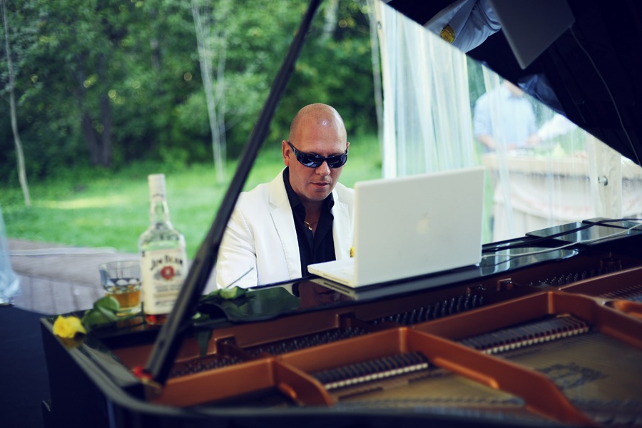 Музыканты Пётр Андреев