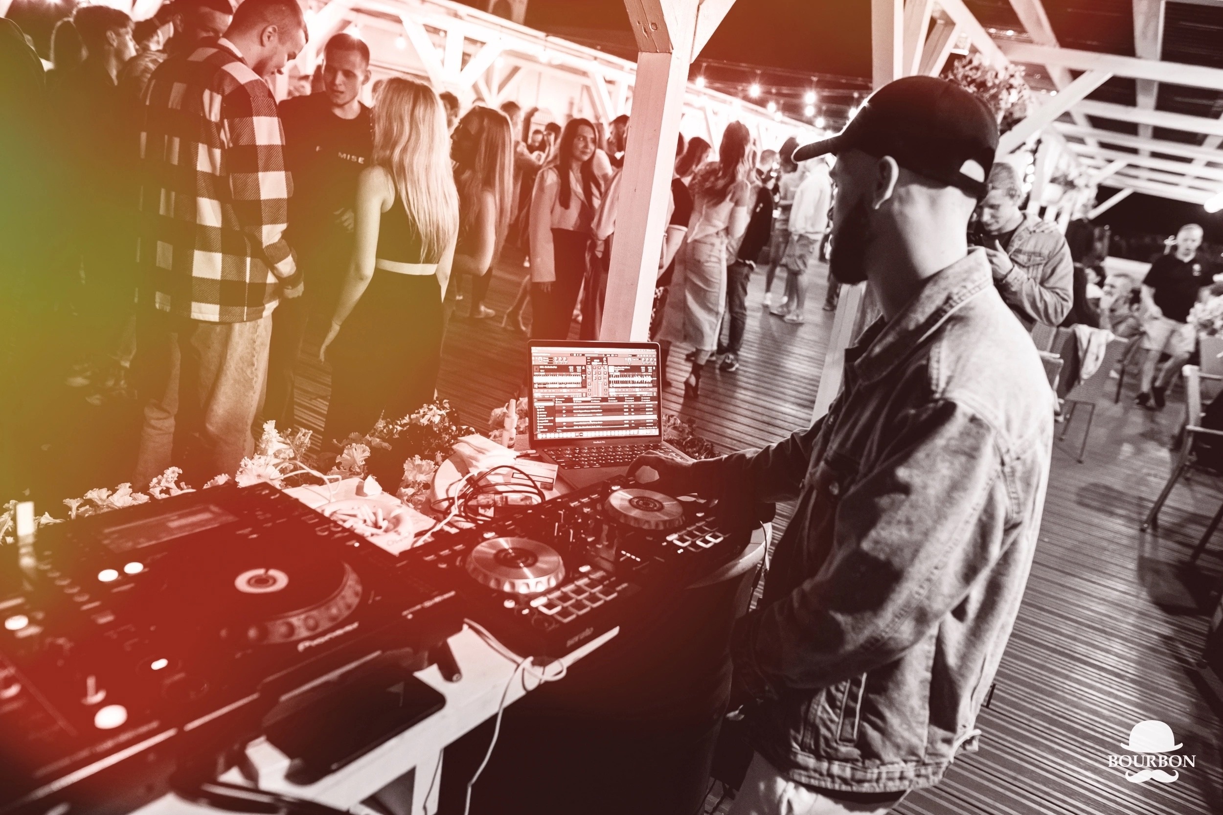 DJ Макс Сергеев - DJ Max On