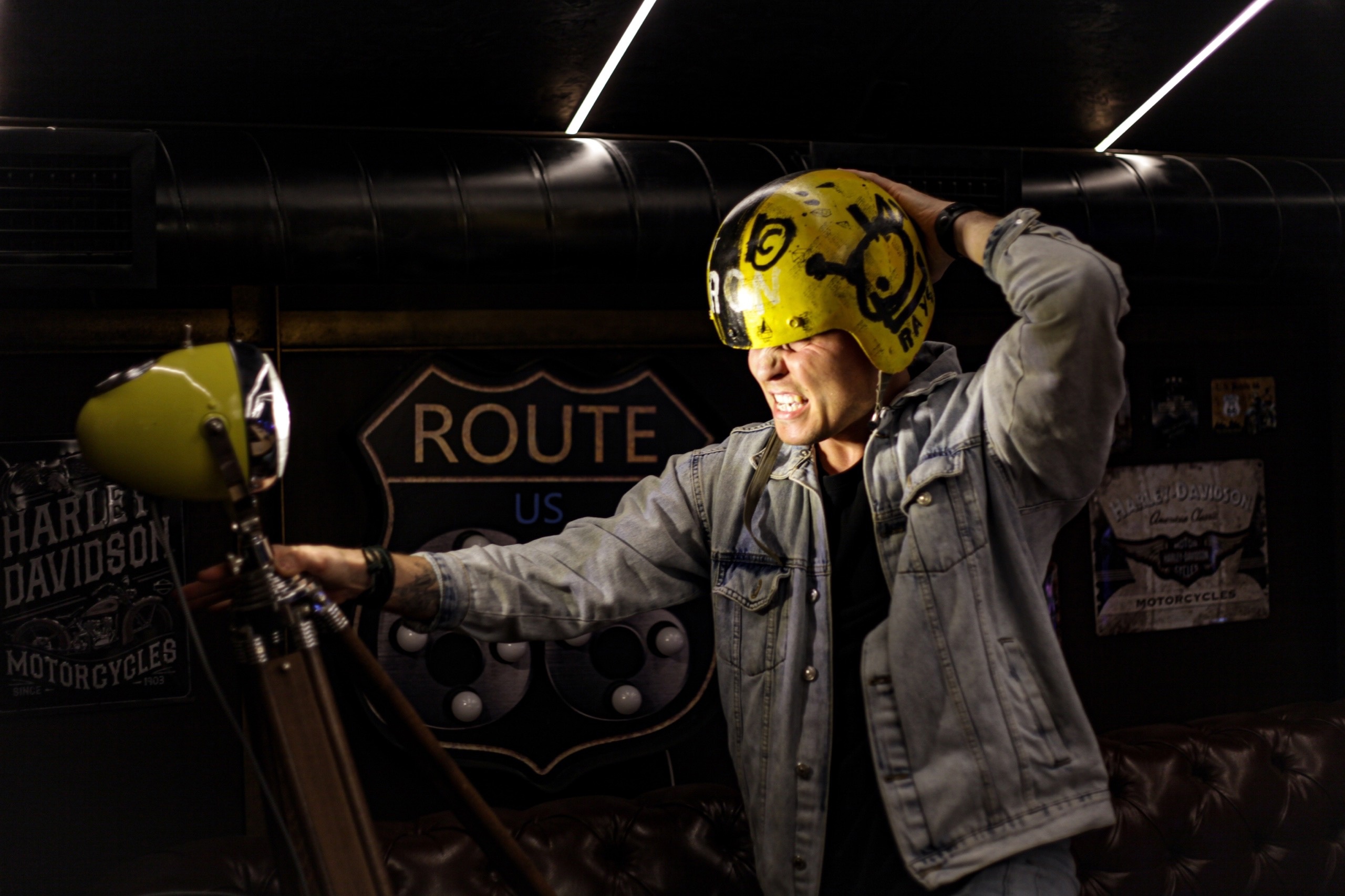 Музыканты Антон Ягдаров