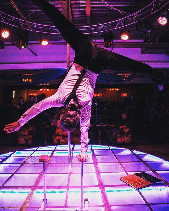 Танцоры Дуэт Марьяж