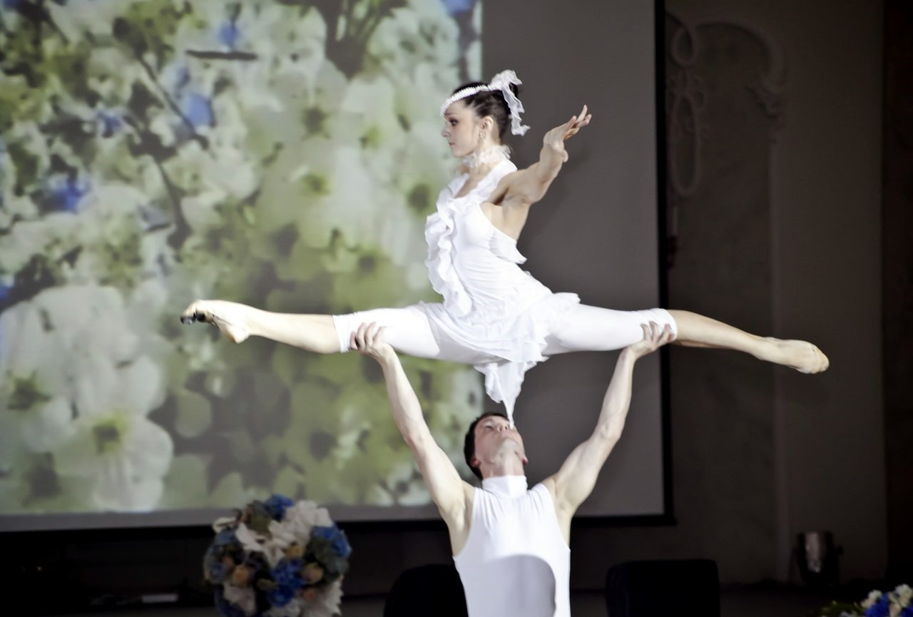 Танцоры Дуэт Марьяж