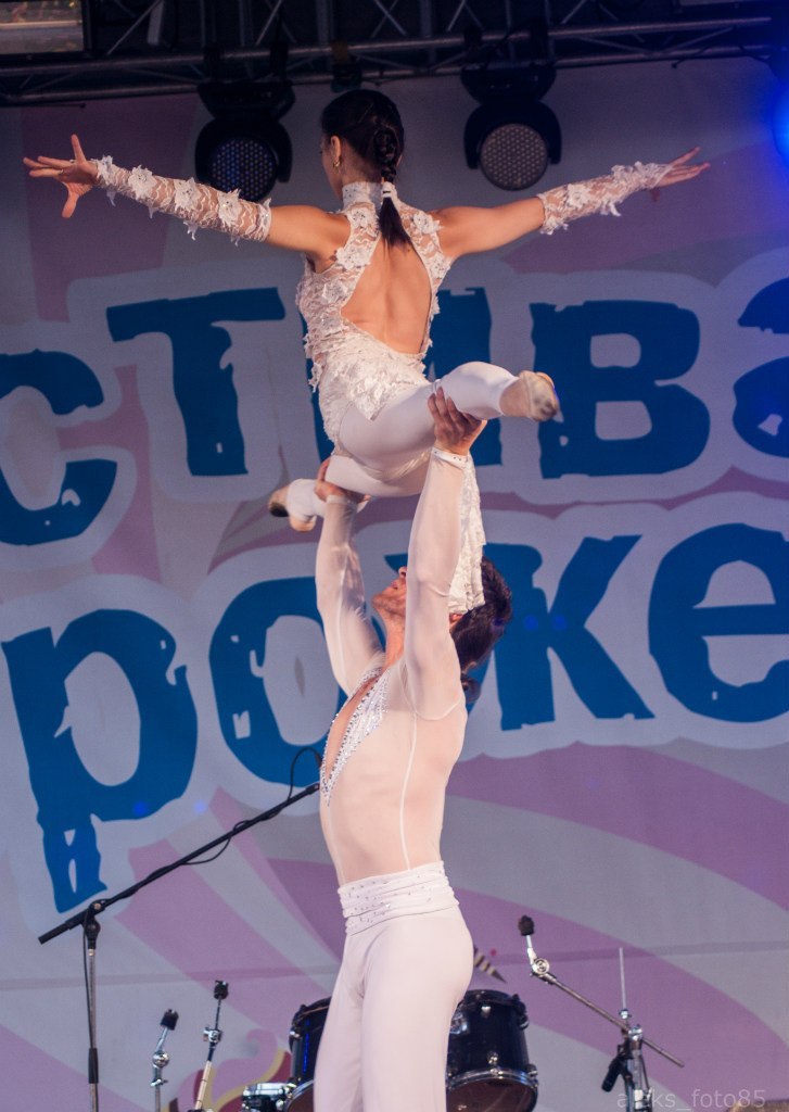 Танцоры Дуэт Марьяж