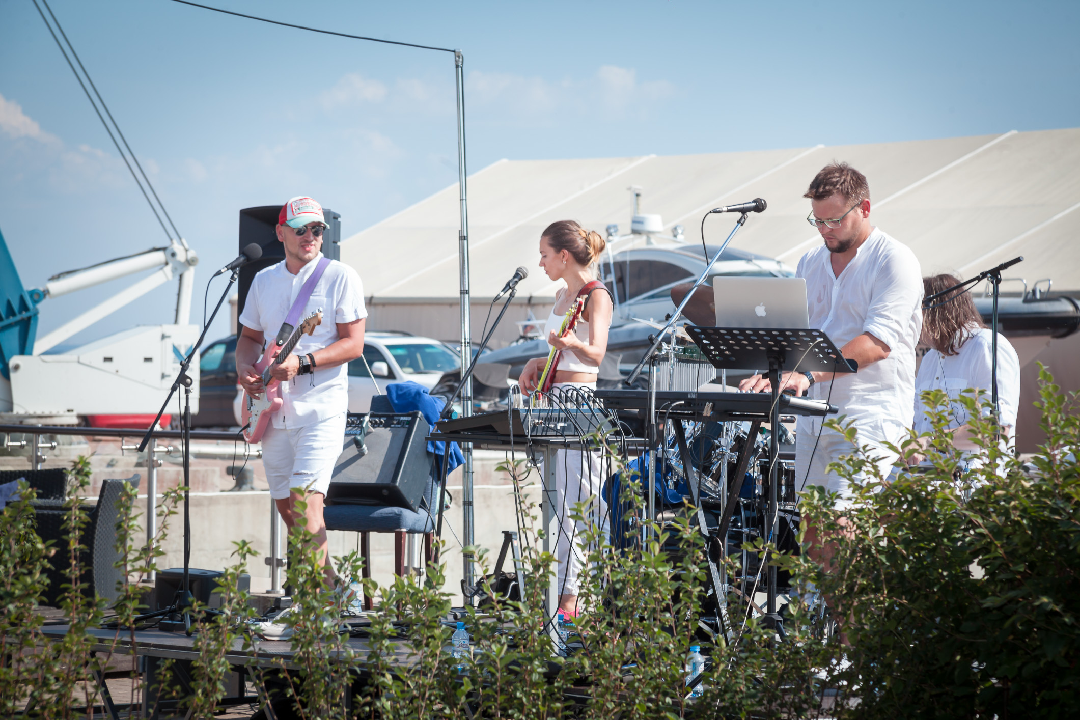 Музыканты АМОРЭ-МОРЕ