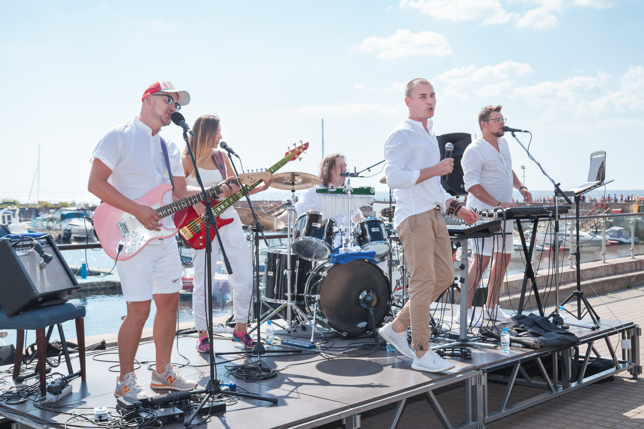 Музыканты АМОРЭ-МОРЕ