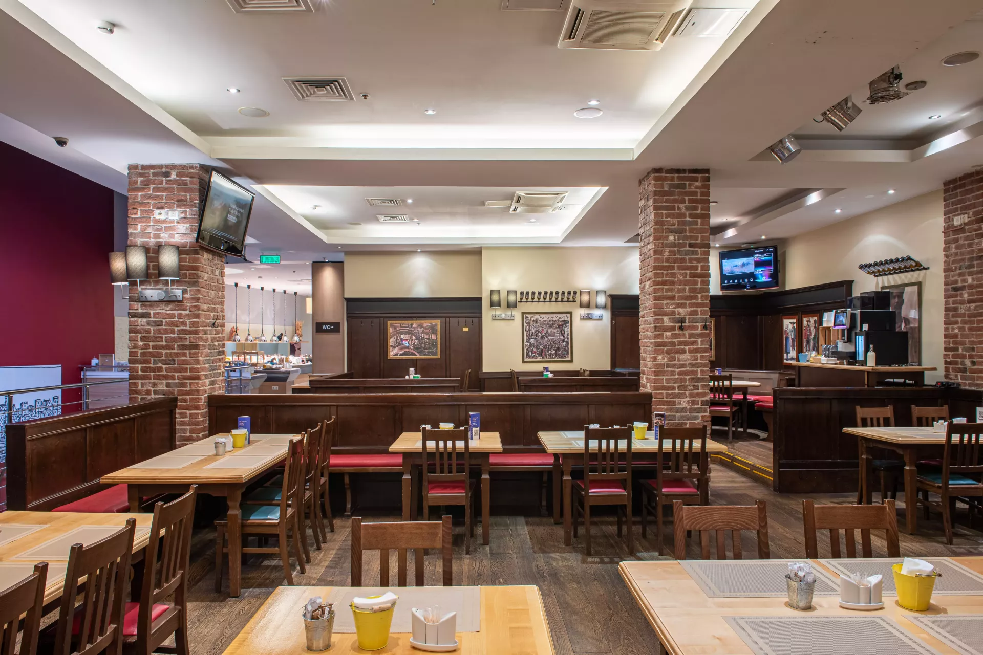 Банкетные площадки Brauplatz Невский