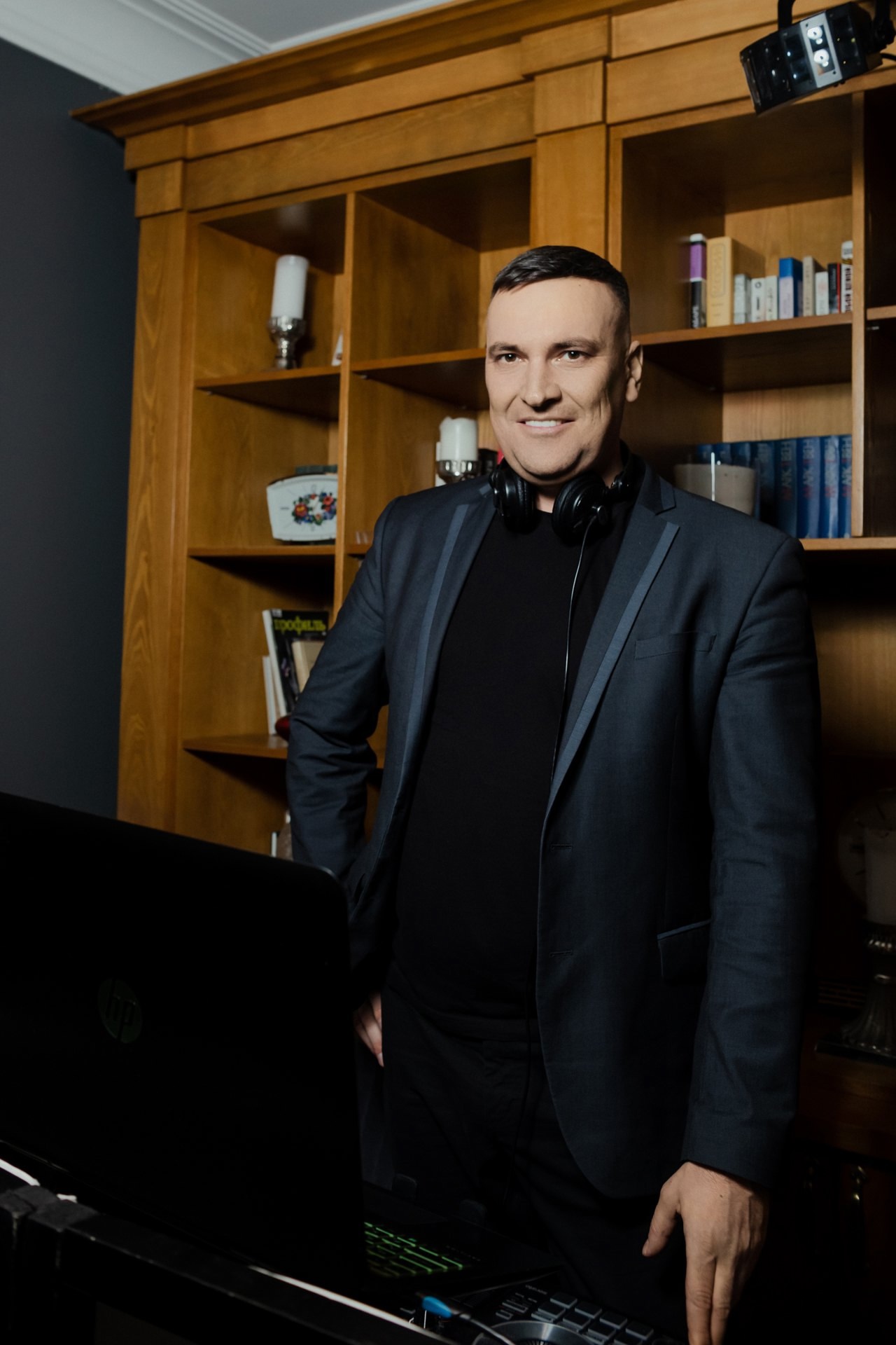 Ведущие Дмитрий Миндеев