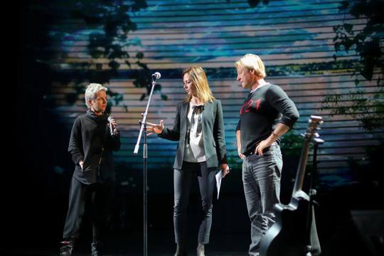 Режиссёр-постановщик Елизавета Шишкина