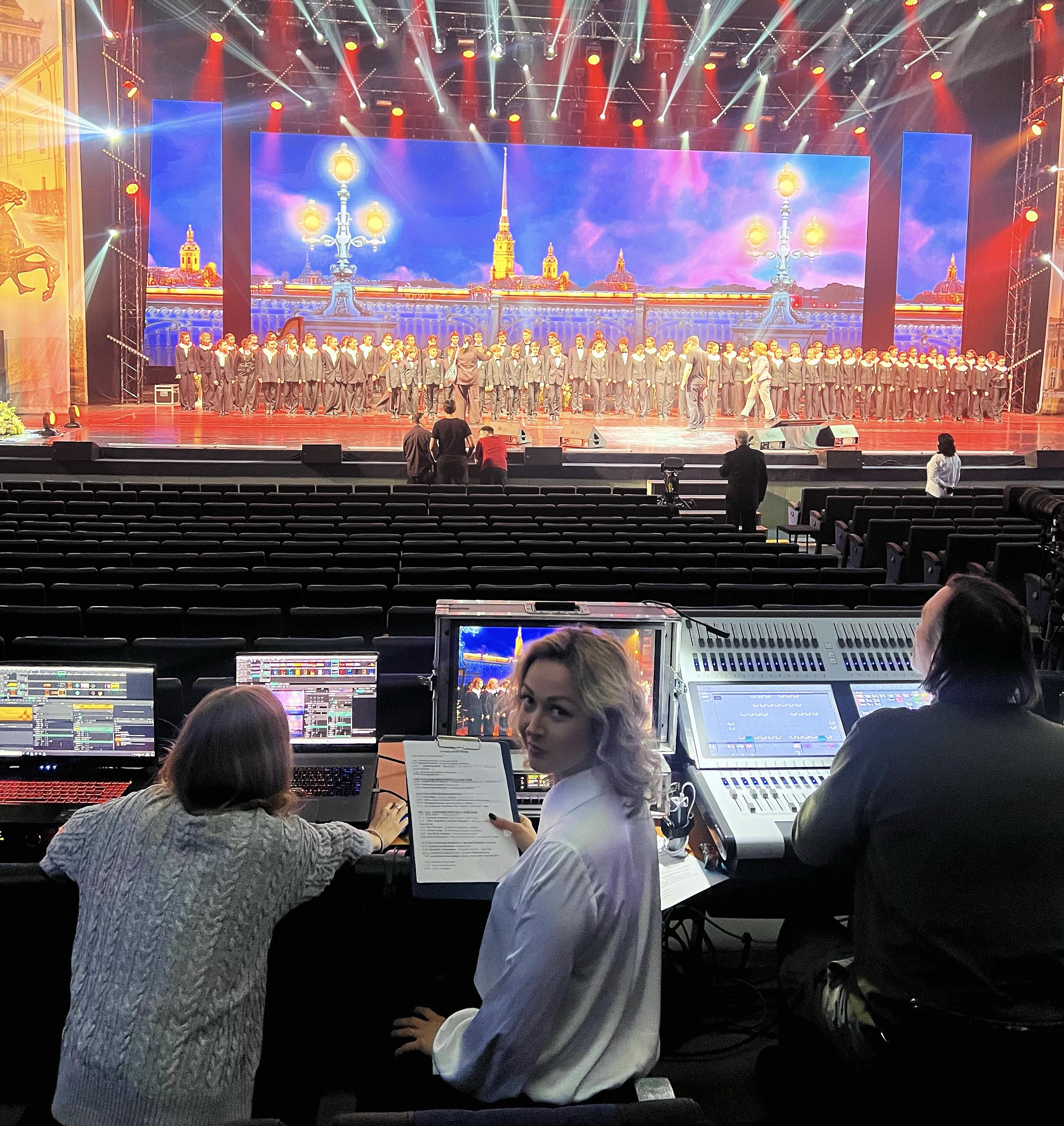 Режиссёр-постановщик Елизавета Шишкина