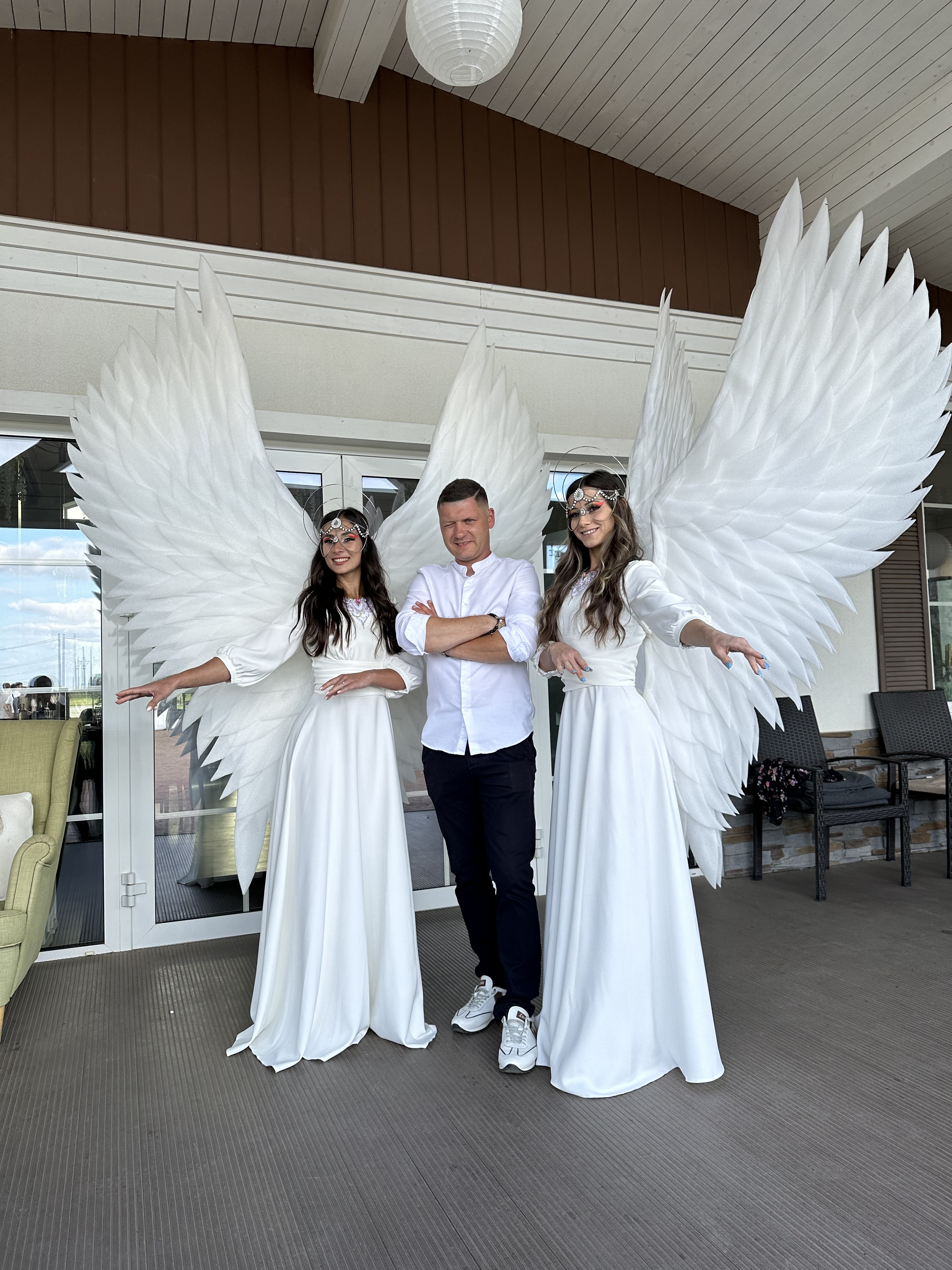 Ведущие Дмитрий Хрусталёв