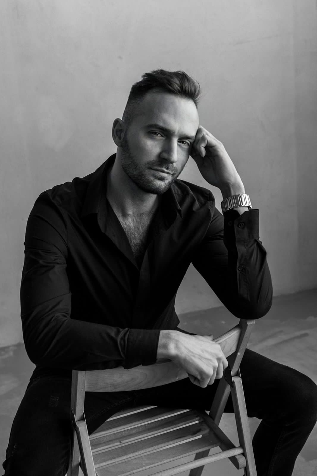 Ведущие Виталий Пилунский