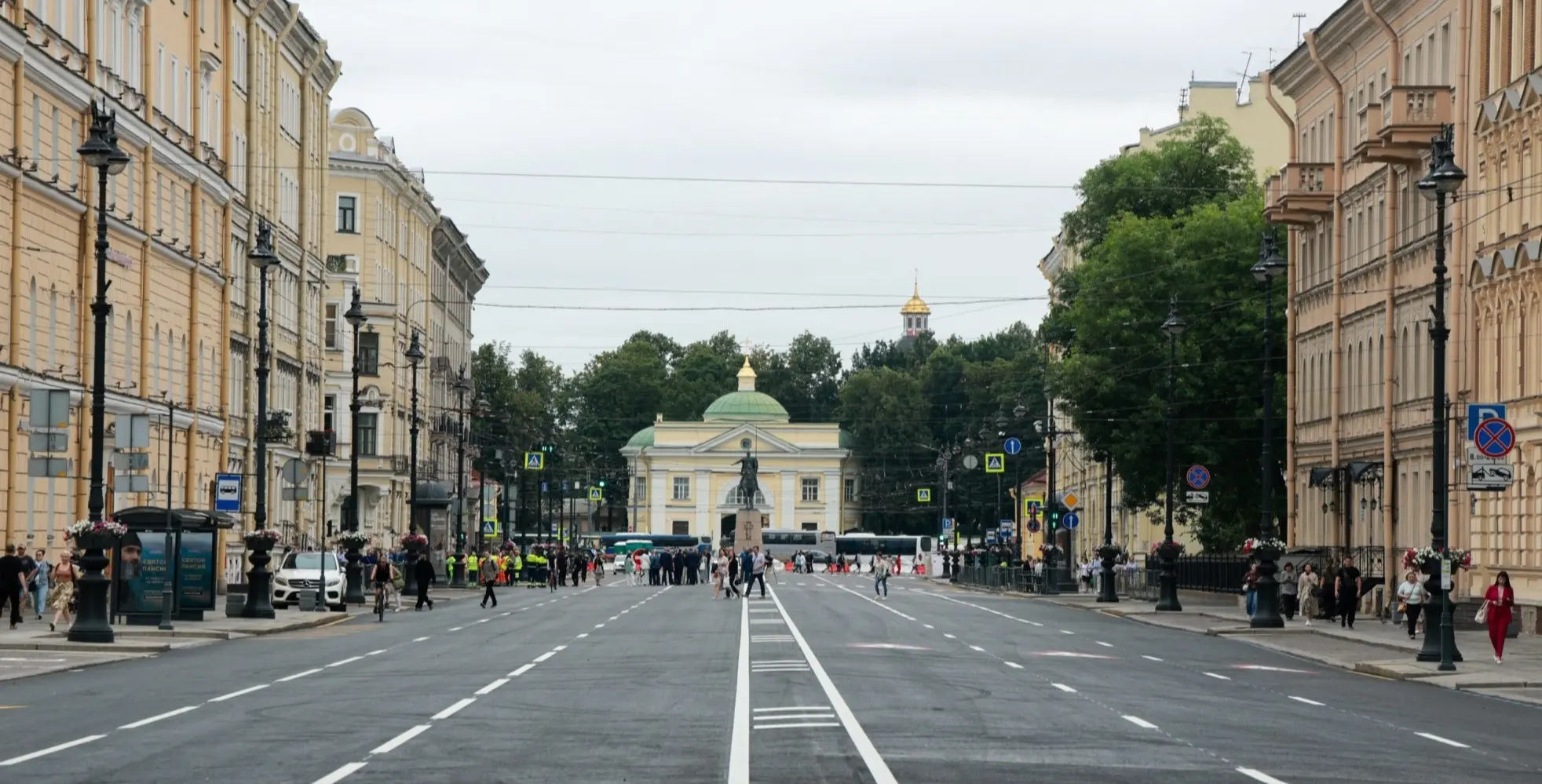 «Нарву цветов и подарю букет»: пианист Павел Канторов о музыке летнего Петербурга - Блог Otmechaem.Events