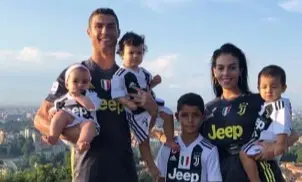 Свадьба века: Роналду наконец ведет Джорджину под венец - Свежие Новости Otmechaem.Events