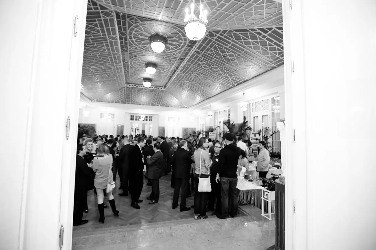 Международные встречи - Фото №6 от Otmechaem.Events